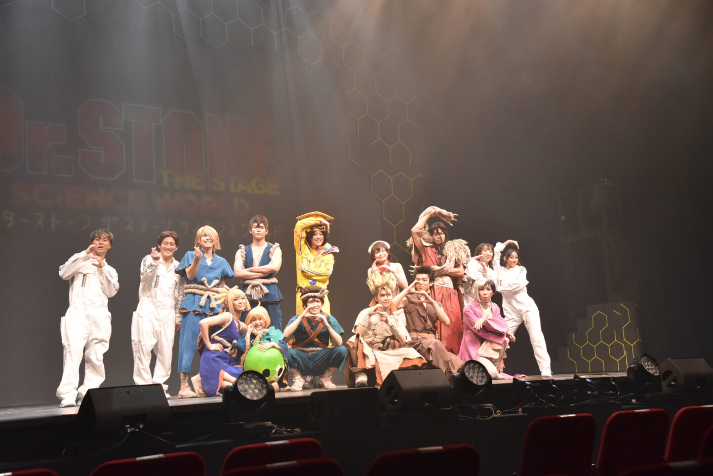 Dr.STONE」THE STAGE～SCIENCE WORLD～ゲネプロレポート＆キャスト